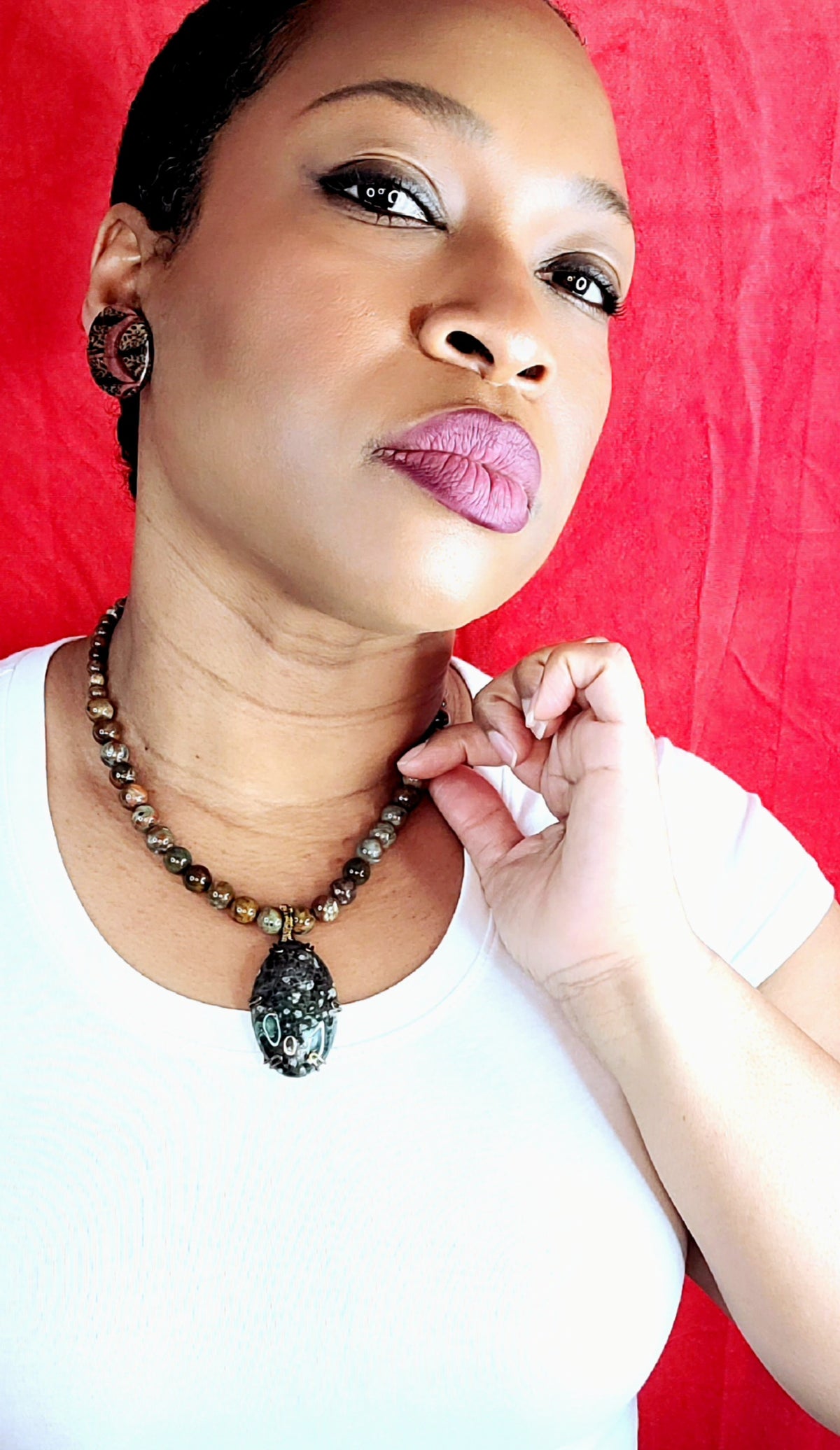 KD-0105 African Green Opal Necklace w/ Serpentine Stone Pendant, 20 Inches