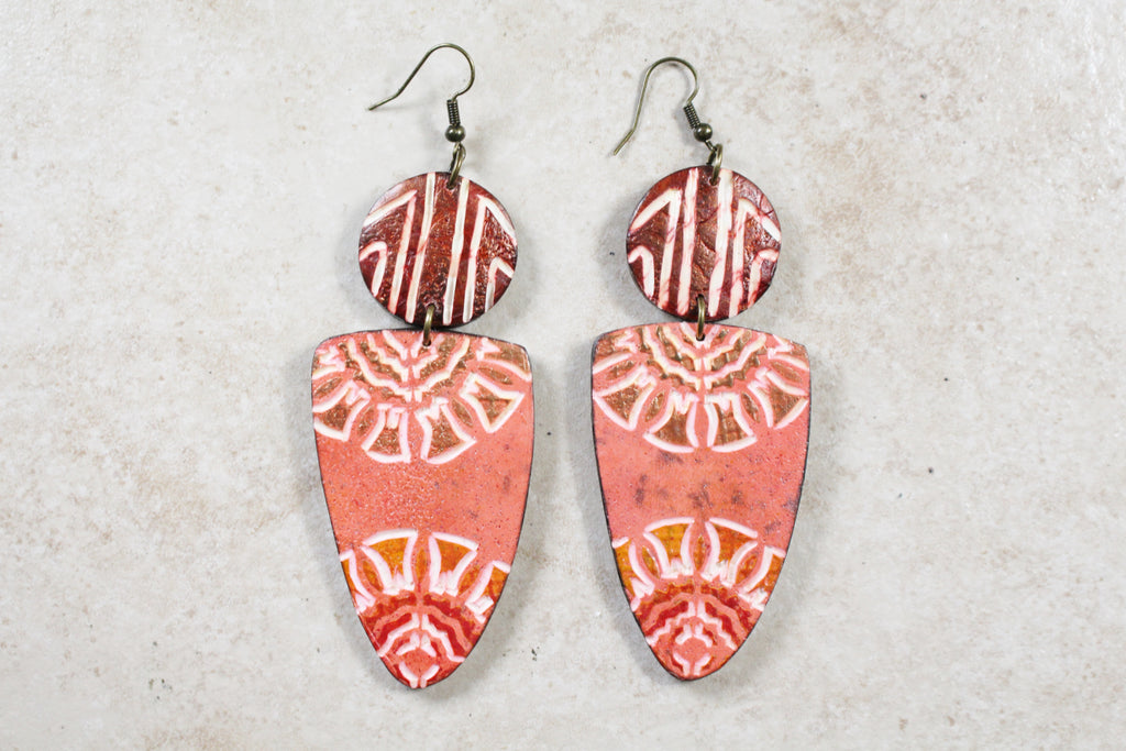 KD-0008 Carved Tribal Drops