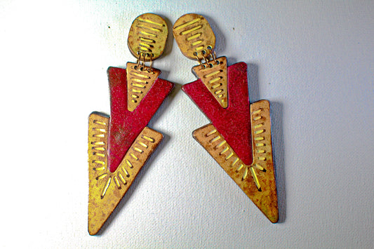KD-0092 "Orah" Chevron Posts