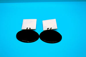 KD-0098a "Dalia" White and Black Modern Drop Post Earrings