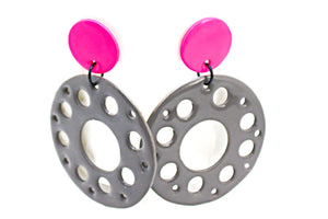 KD-1114b "Una" Hoop Drop Posts in Pink/Gray