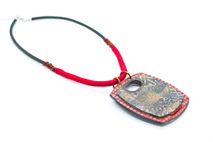KD-1134 Artisan Rich Red Focal Silk Wrapped Leather Necklace