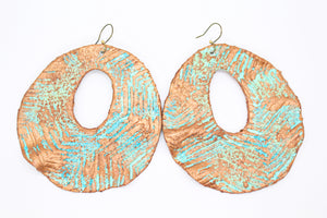 KD-1124 Artisan Patina Textured Boho Drops