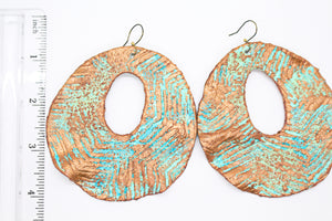 KD-1124 Artisan Patina Textured Boho Drops